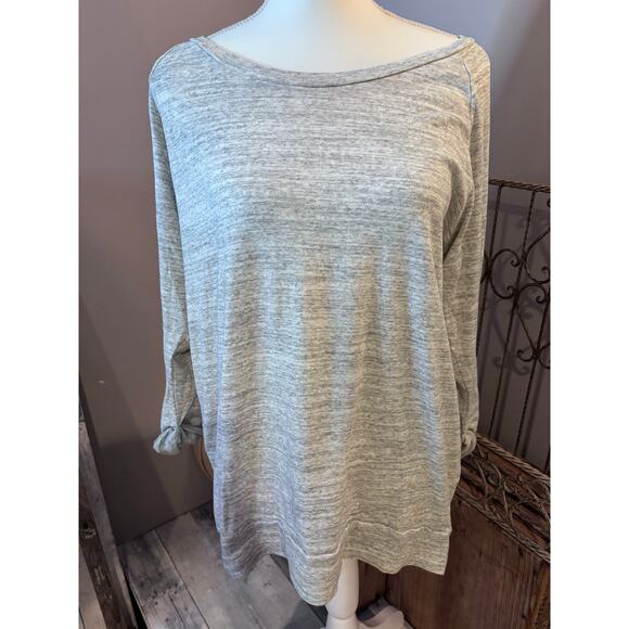 TNA Ladies Large Heather Gray Boat Neck Lightweight Athletic Top Off Shoulder - Picture 10 of 12